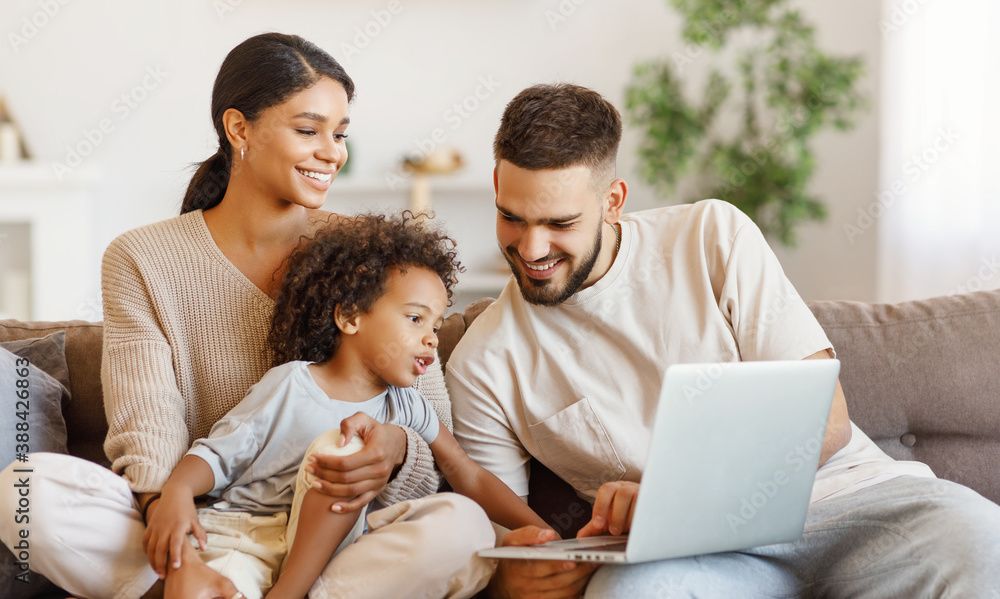 1000_F_388426863_t9zAd4tKU9Kzw5qHSbXg1BJgub9qHtz0 1